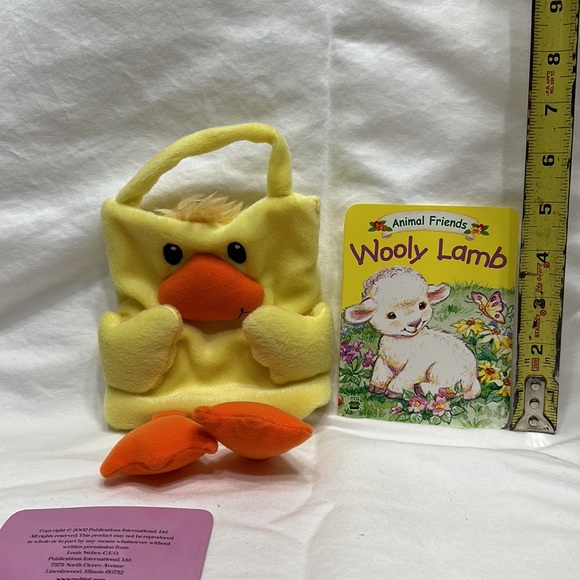 Quack pack with 4 kids books - Picture 4 of 4